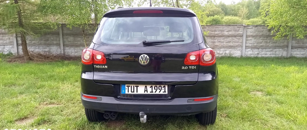 Volkswagen Tiguan cena 29900 przebieg: 194000, rok produkcji 2008 z Uniejów małe 497